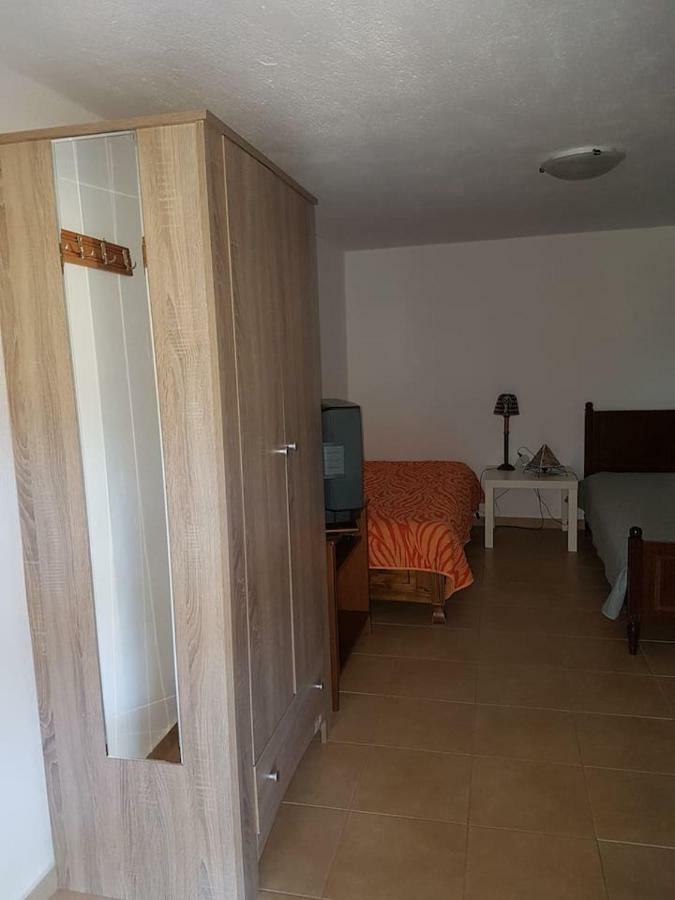Holiday Home Dionysis Хорефто Екстериор снимка
